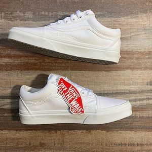 NWT Vans Old Skool True White